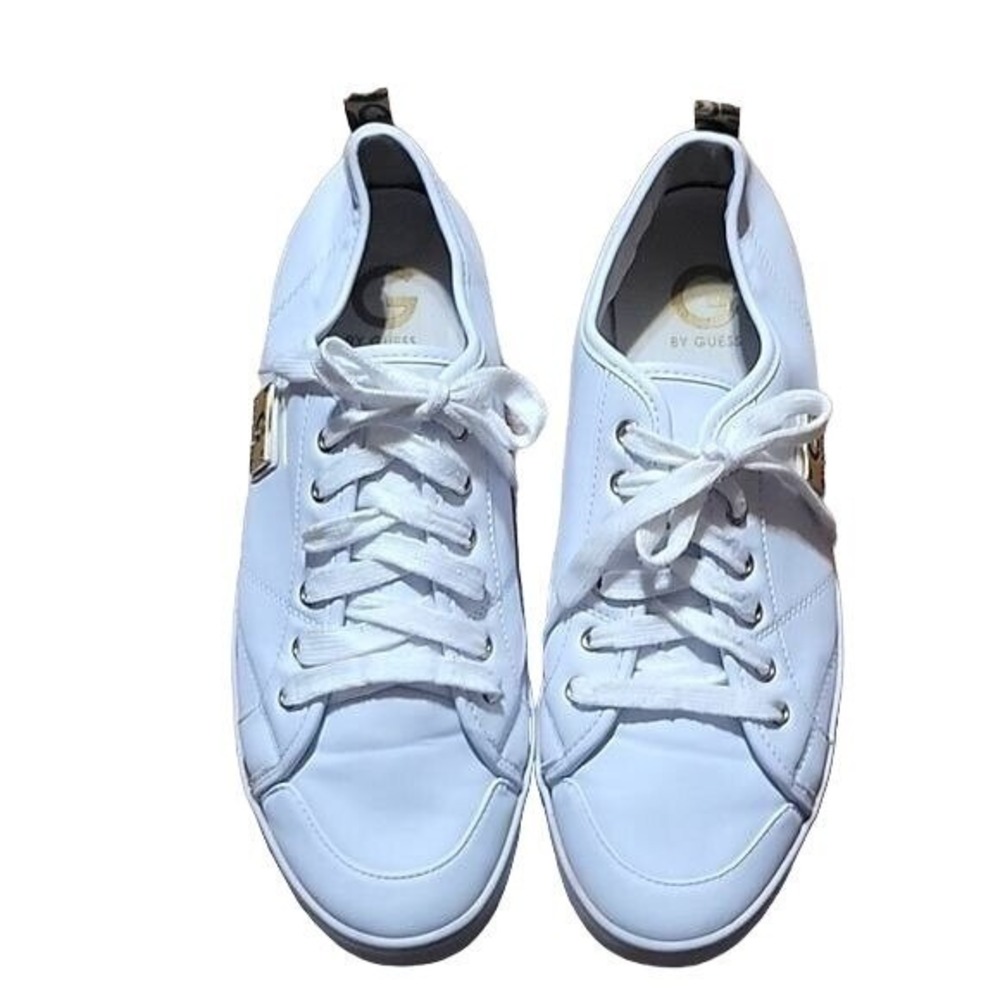 GUESS Mallory Sneakers White 12 Casual Logo Designer Luxury‎ beach Outdoor walk